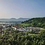 Steigenberger & 호텔 4*