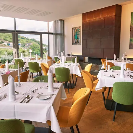 ホテル Steigenberger & 4*