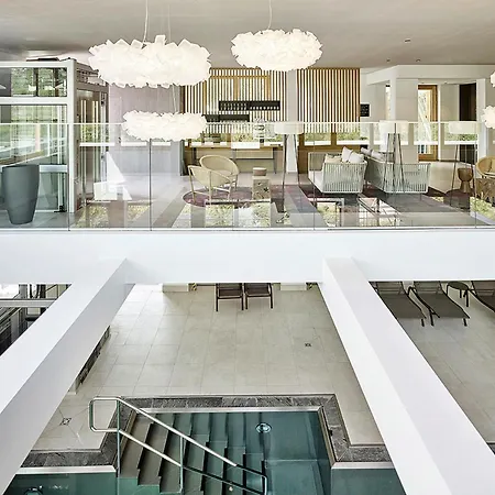 Steigenberger Hotel&spa Hotel 4*