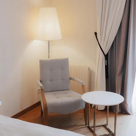 Ξενοδοχείο Steigenberger & 4*