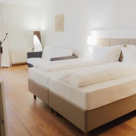 Steigenberger & ホテル