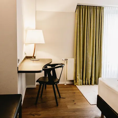 ホテル Steigenberger & クレムス アン デル ドナウ