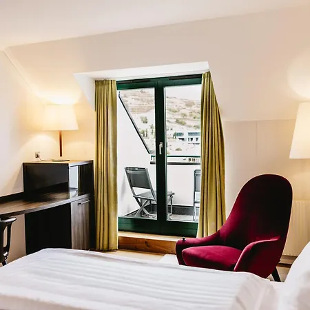 Hotel Steigenberger & 4*