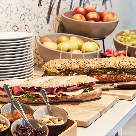 Steigenberger & ホテル 4*