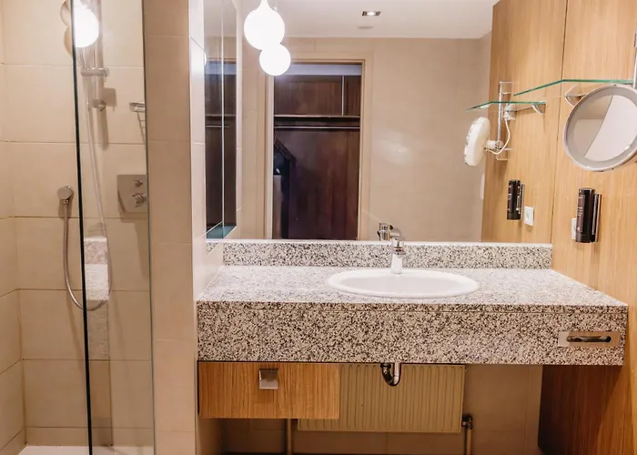 Steigenberger & 4* Kremže